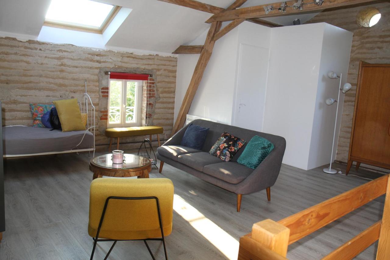 Gite calme et cosy, toutes commodités et tourisme Vigny-les-Paray Esterno foto